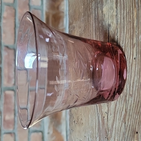 YANKEE CANDLE GLASS VOTIVE HOLDER - Picture 1 of 6